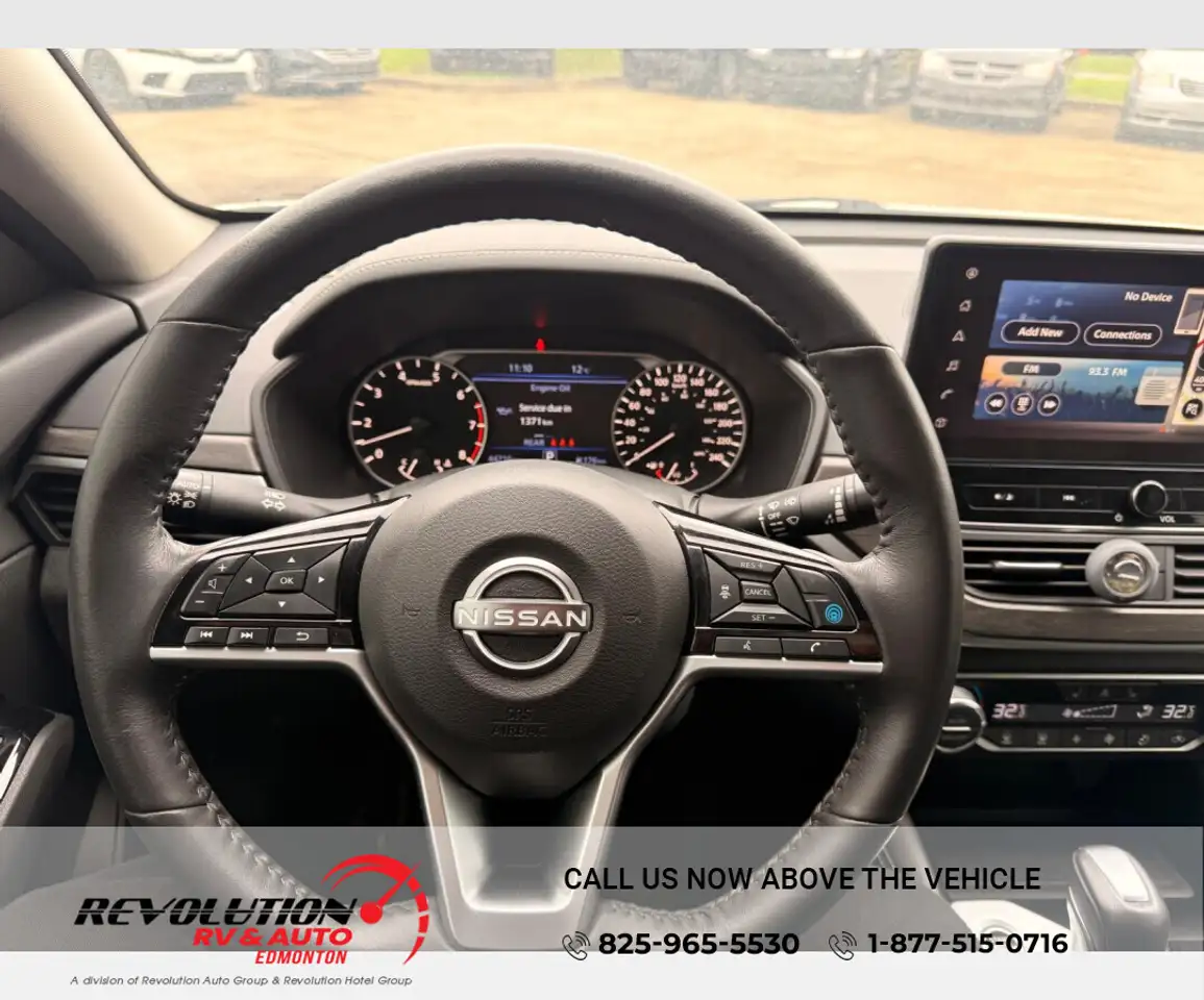 Nissan Altima снимка Nissan Altima