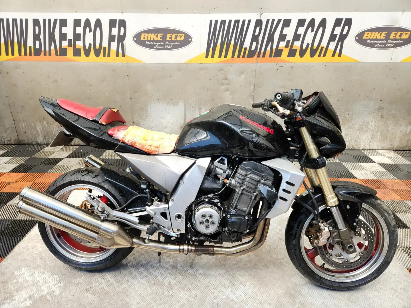 Kawasaki Z 1000 Czarny - 1