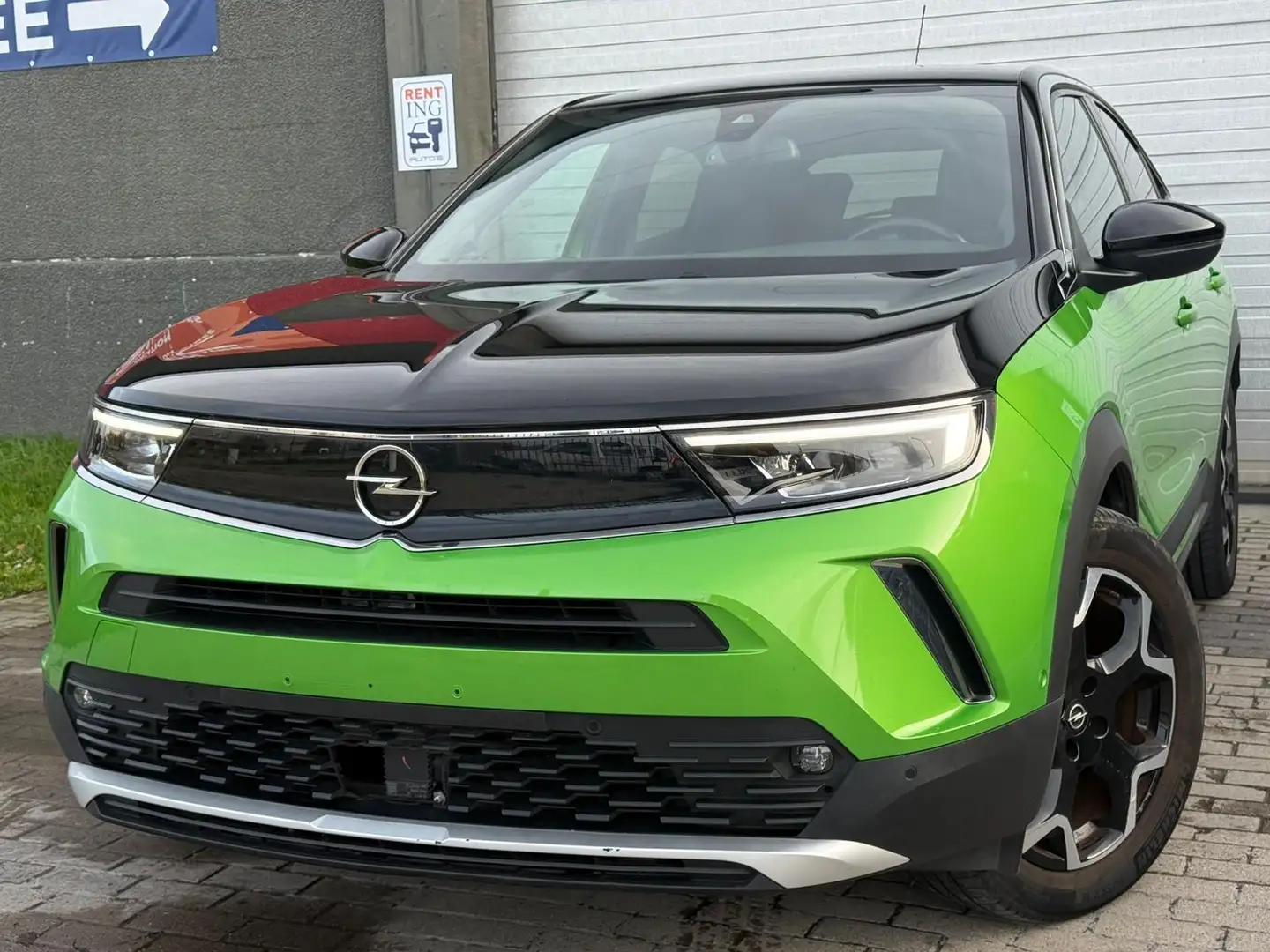 Opel Mokka-E ultimate électrique 100kw Vert - 1