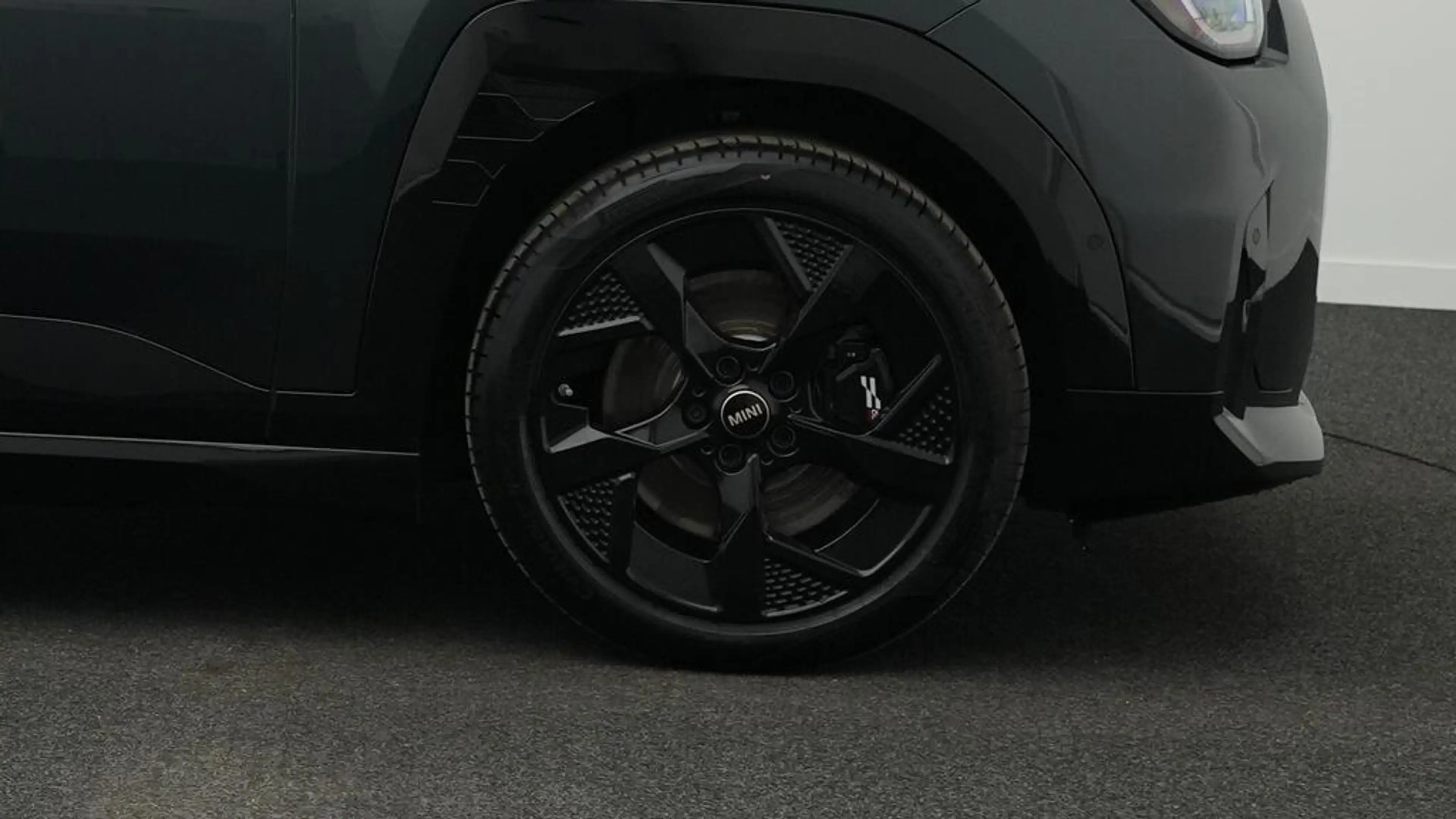MINI Aceman John Cooper Works Trim — photo 12