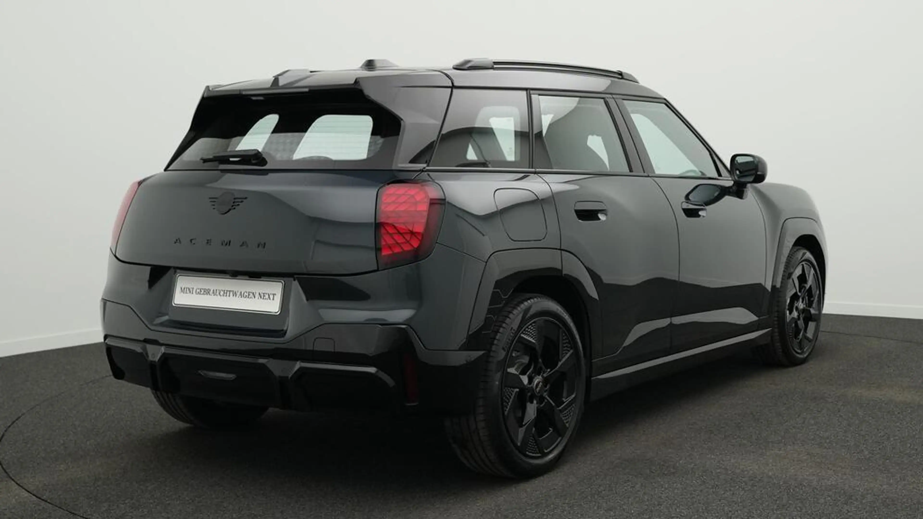 MINI Aceman John Cooper Works Trim — photo 4