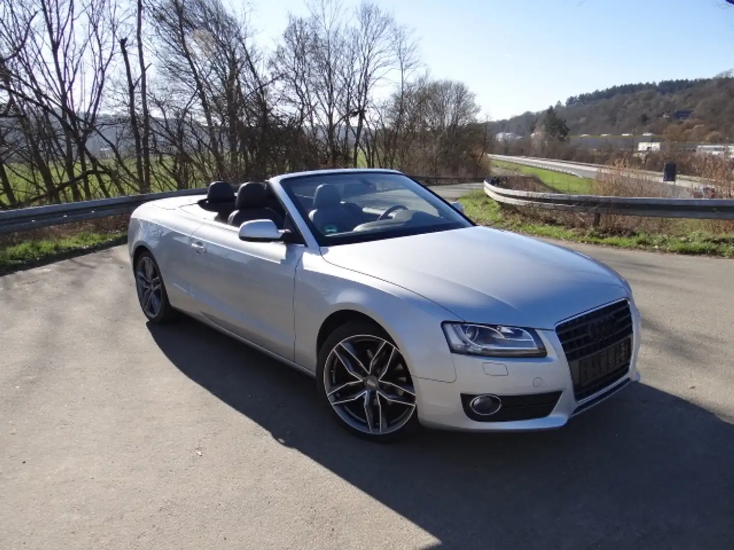 Audi A5 Cabrio 1.8 TFSI 2-Z-Klimaautom., SHZ, PDC, Leder. Silber - 1