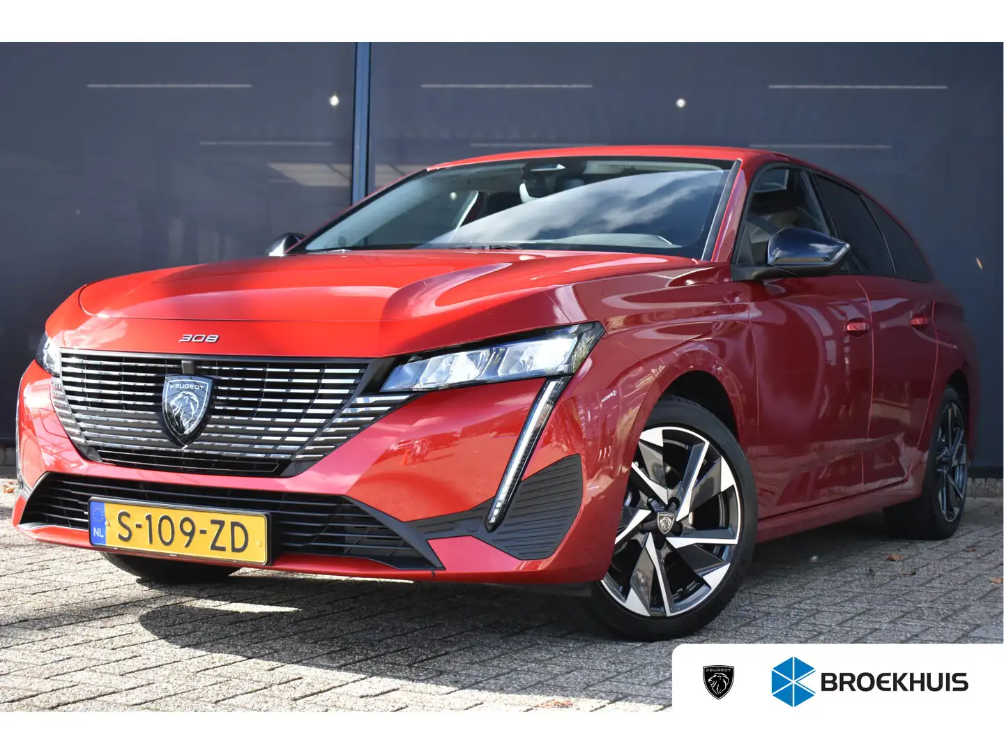 Peugeot 308 SW 1.2 Turbo Allure Pack Business 130 pk Automaat Rood - 1