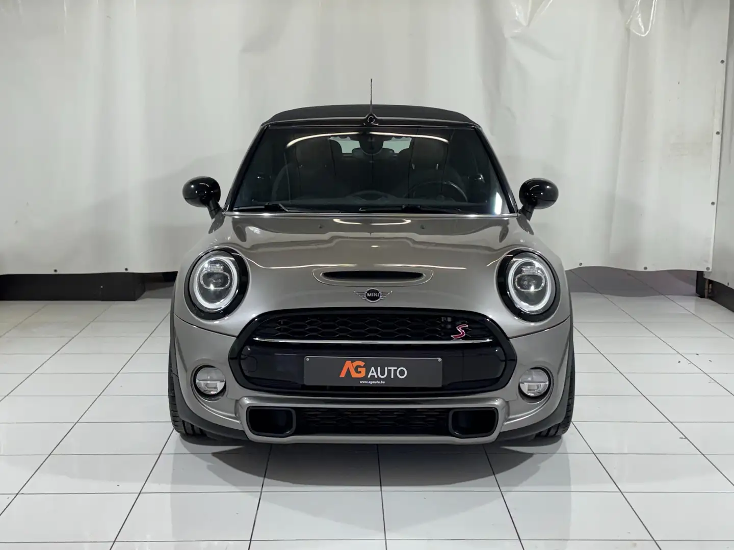 MINI Cooper S Cabrio 2.0 AS * LED * Sièges chauf * Palettes * Cruise Gris - 2