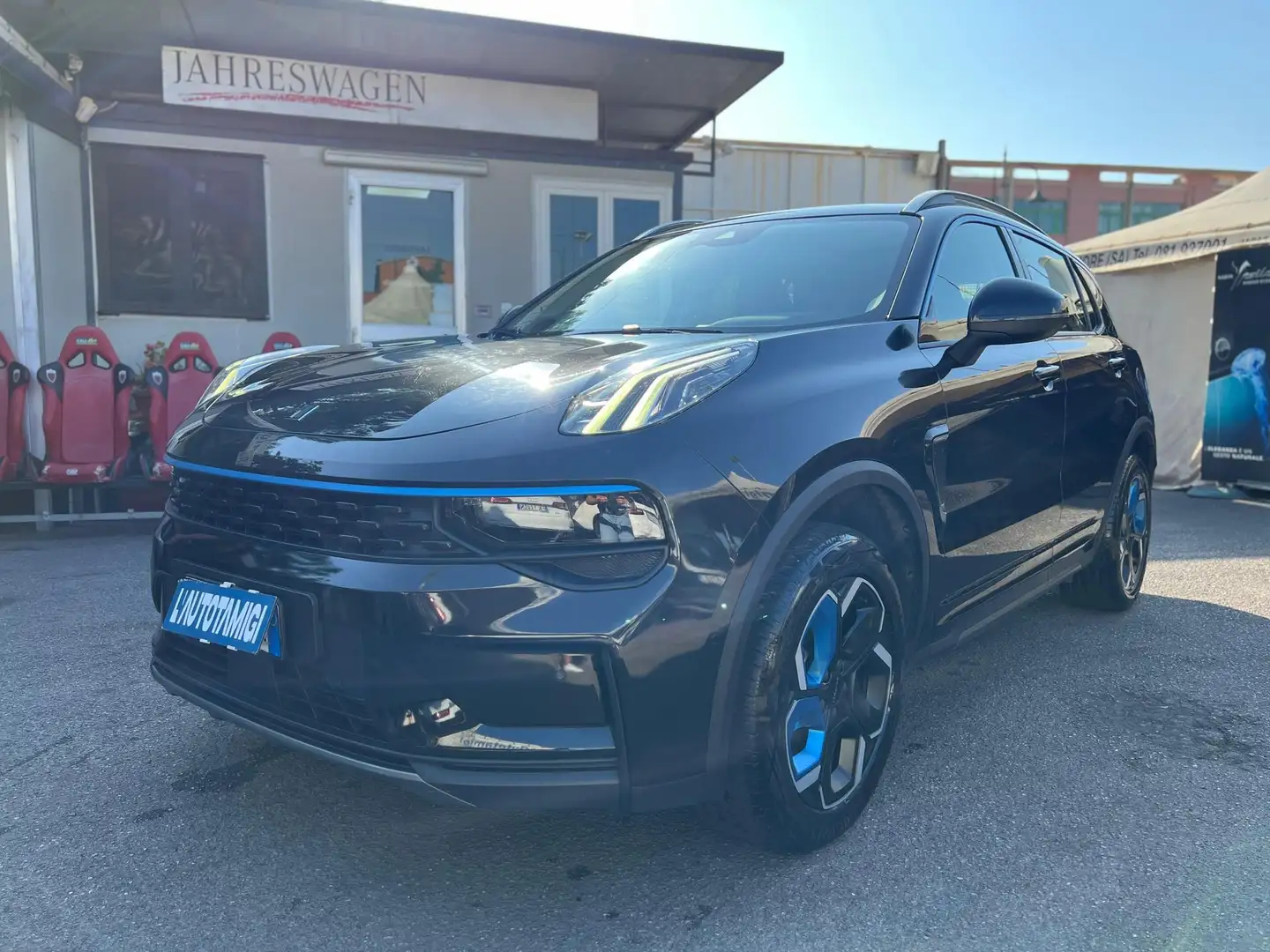 Lynk & Co 01 HEV Nero - 2