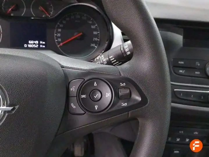 Opel Crossland 2021, foto 25
