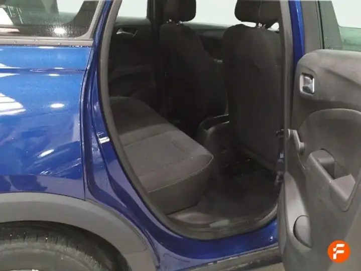 Opel Crossland 2021, foto 15