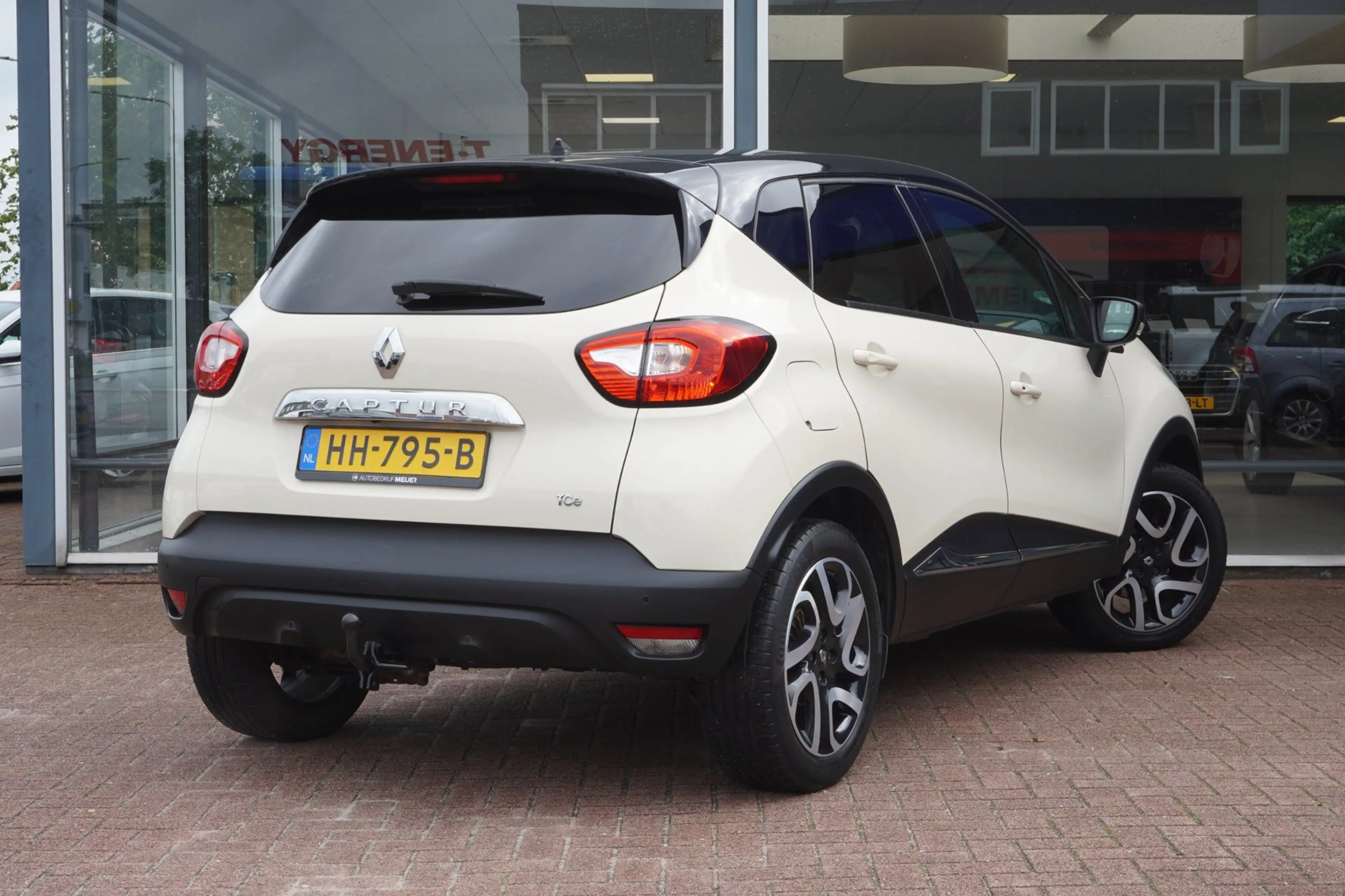 Renault Captur 1.2 TCe Dynamique| Automaat | Navigatie | Airco | — photo 4