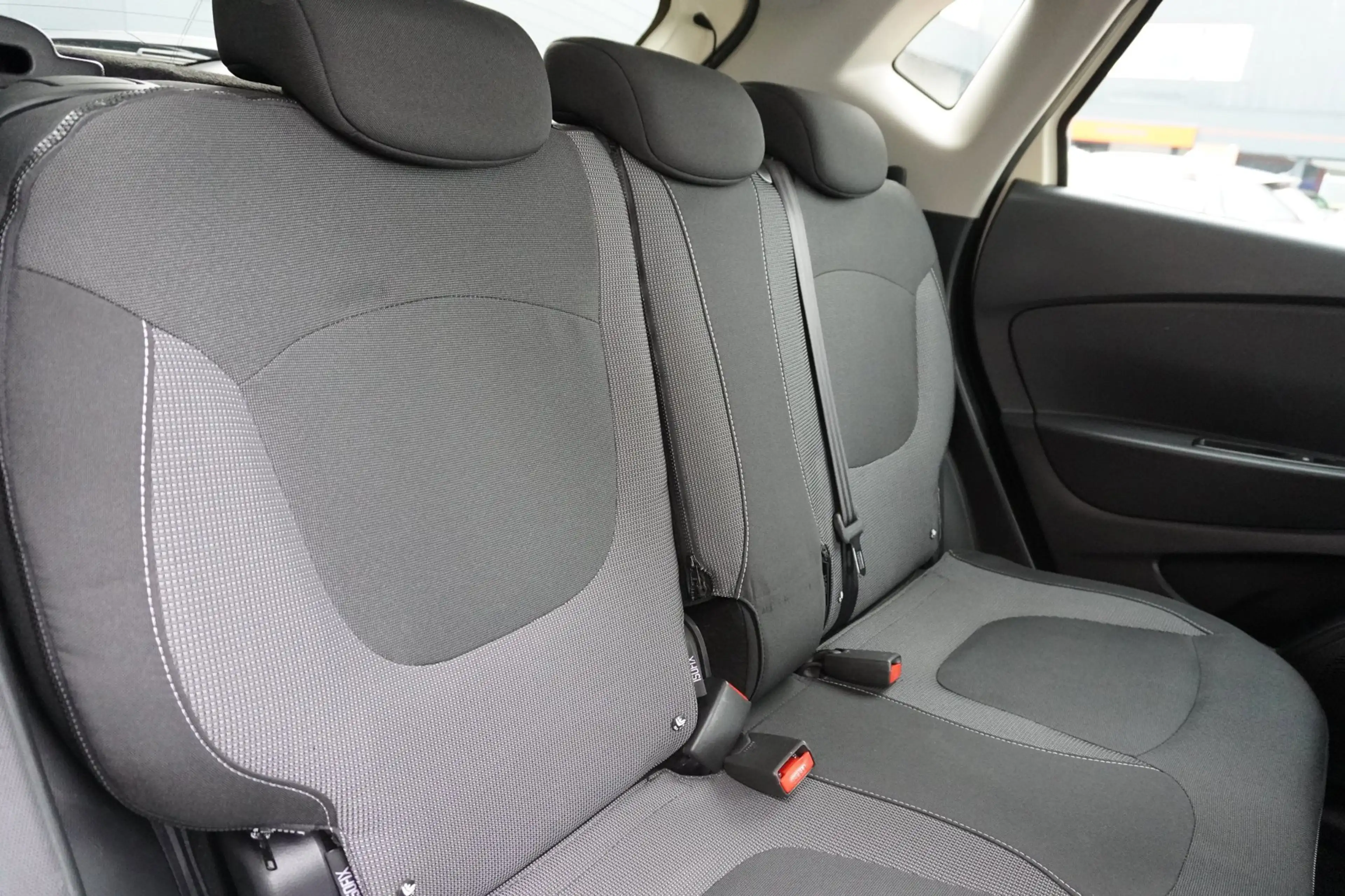Renault Captur 1.2 TCe Dynamique| Automaat | Navigatie | Airco | — photo 16