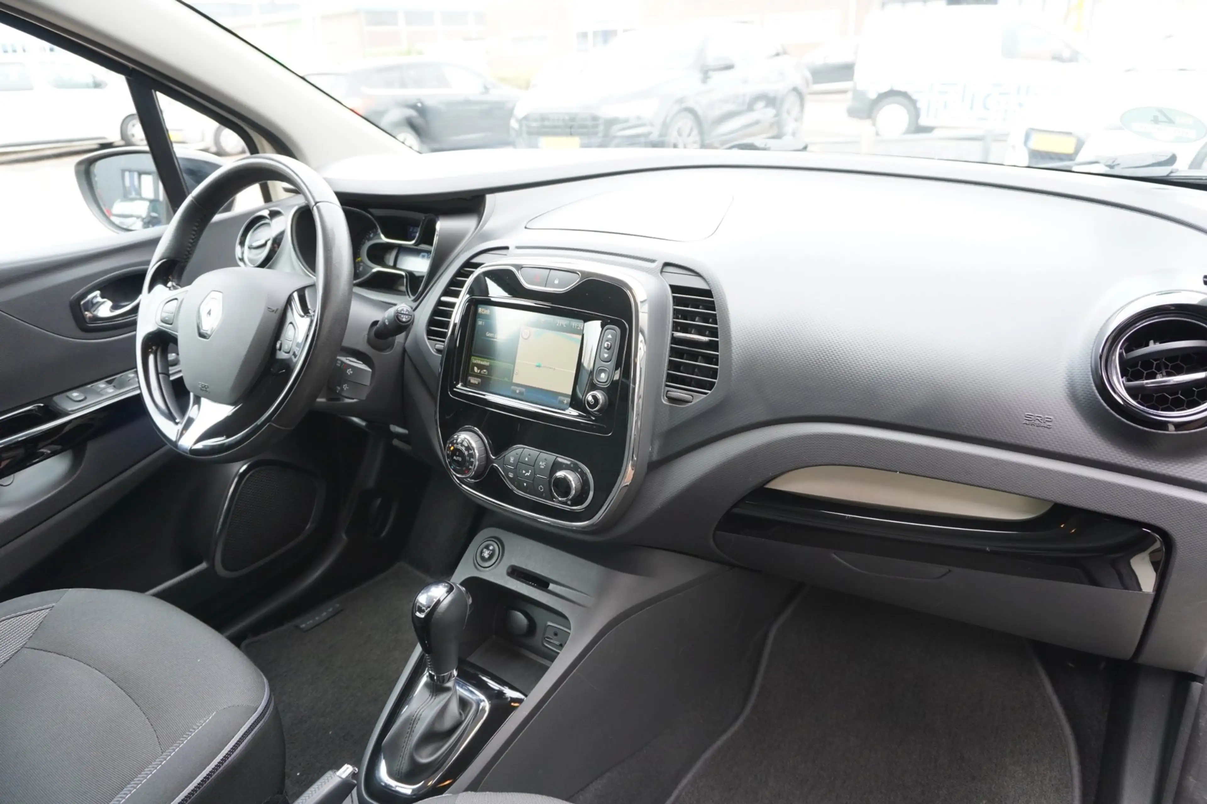 Renault Captur 1.2 TCe Dynamique| Automaat | Navigatie | Airco | — photo 18