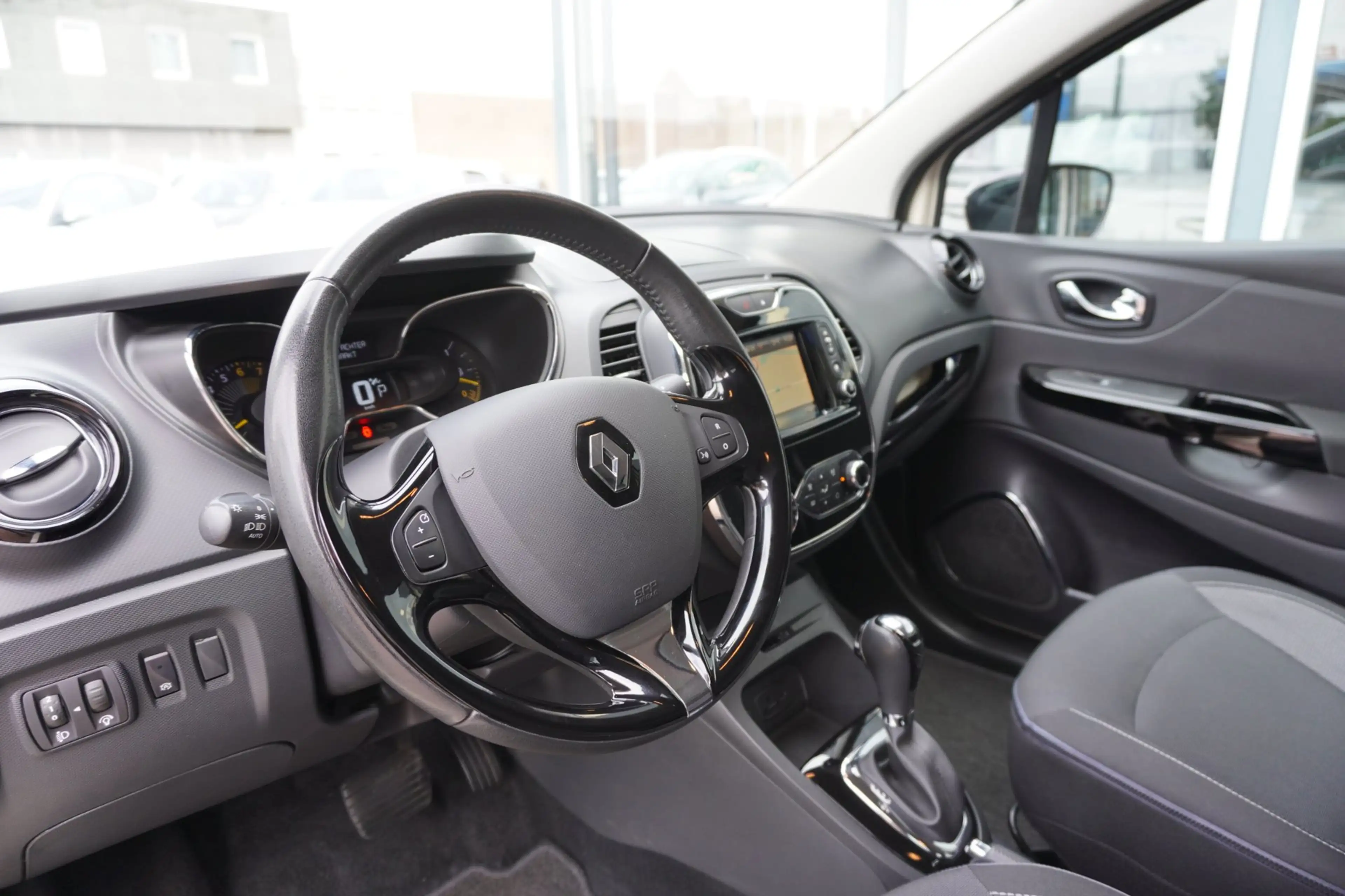 Renault Captur 1.2 TCe Dynamique| Automaat | Navigatie | Airco | — photo 12