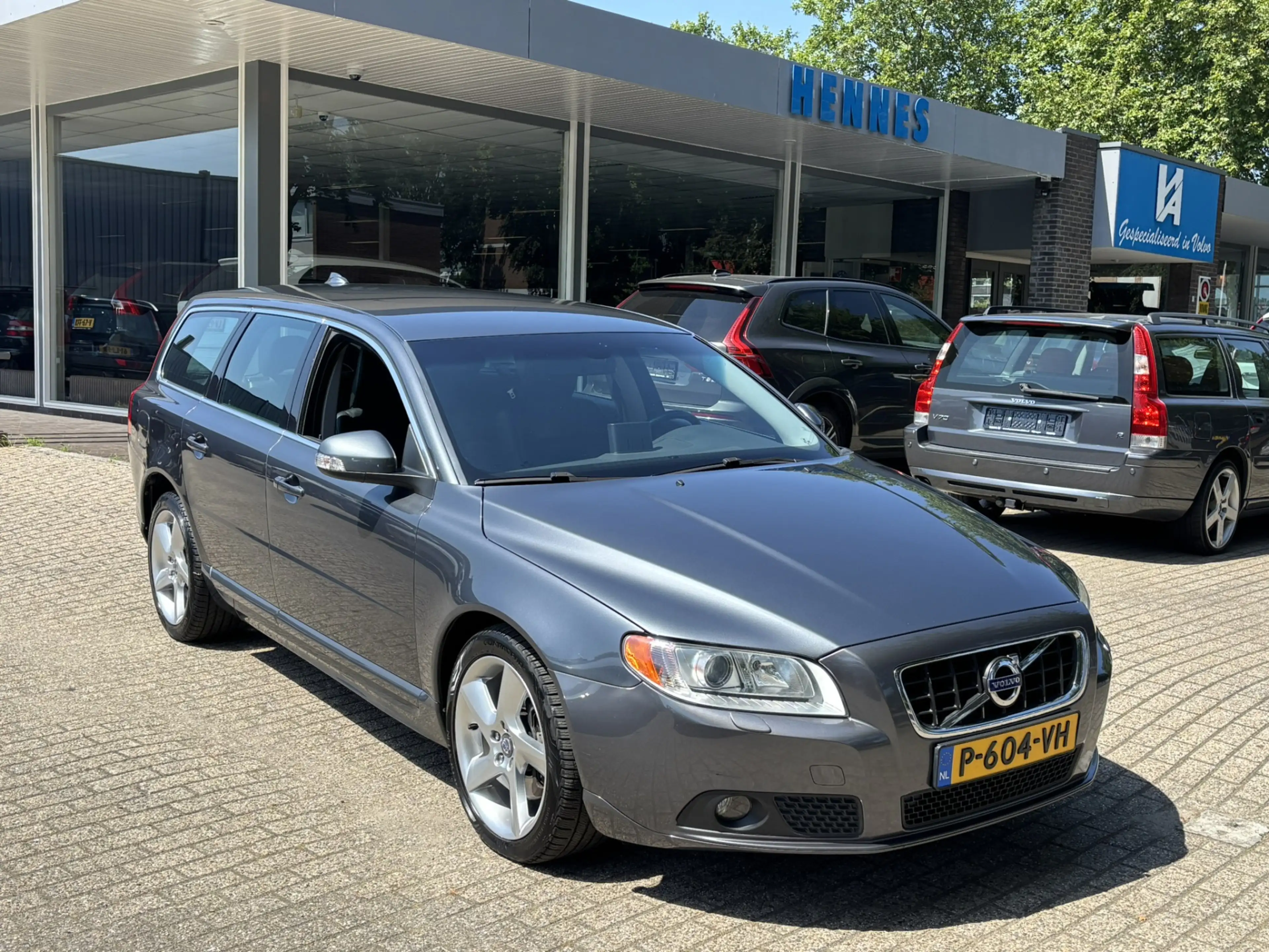 Volvo V70 3.0 T6 AWD Model '10 Four-C Family BTW voordeel €1