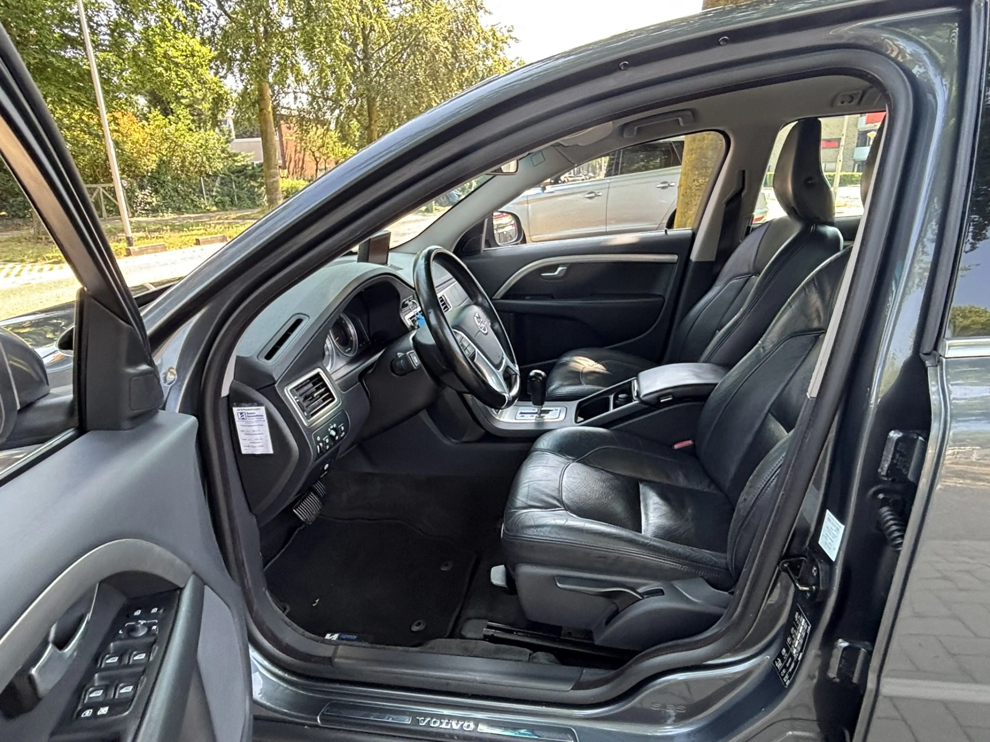 Volvo V70 3.0 T6 AWD Model '10 Four-C Family BTW voordeel €1 — photo 21