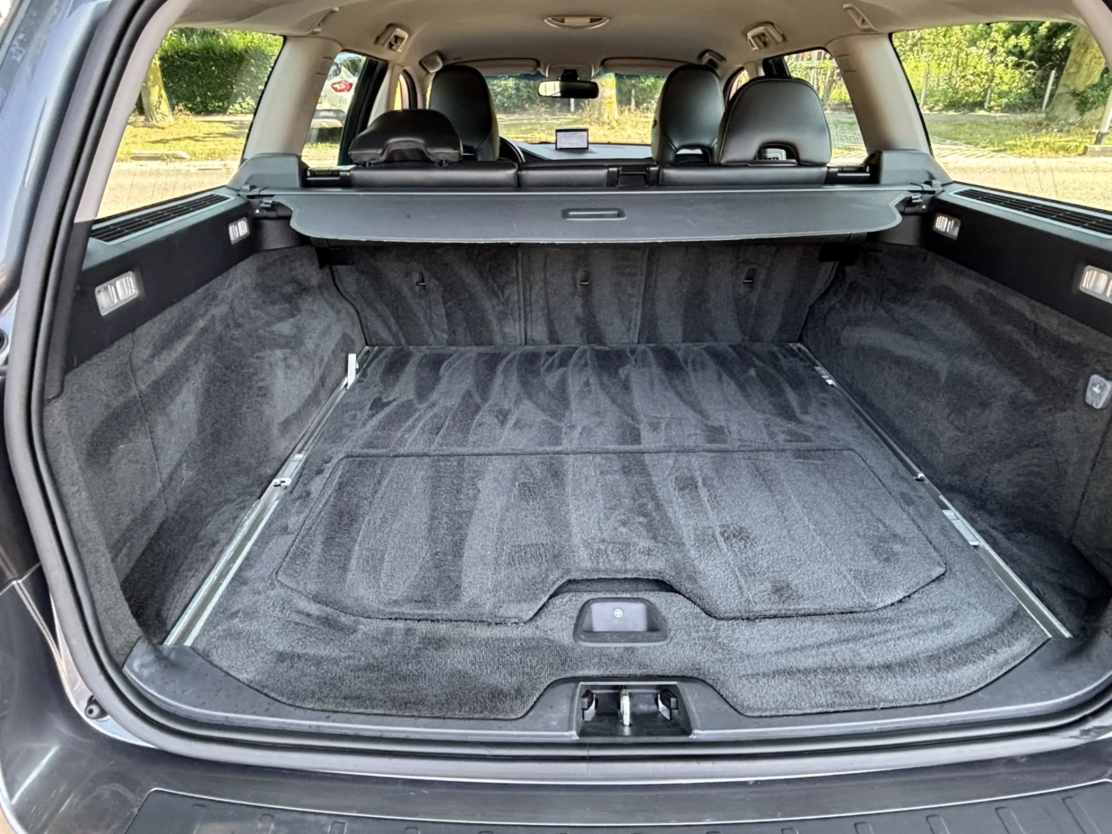 Volvo V70 3.0 T6 AWD Model '10 Four-C Family BTW voordeel €1 — photo 11