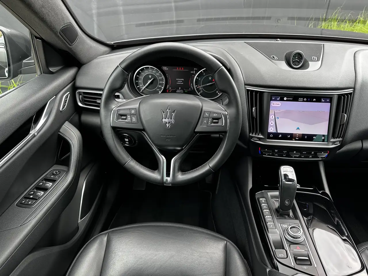Maserati Levante 2022 — фото 16