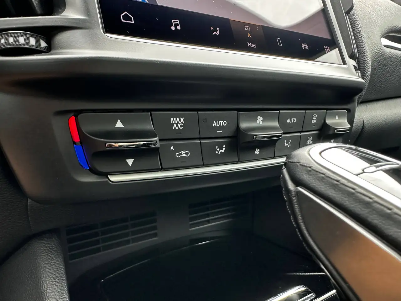 Maserati Levante 2022 — фото 25