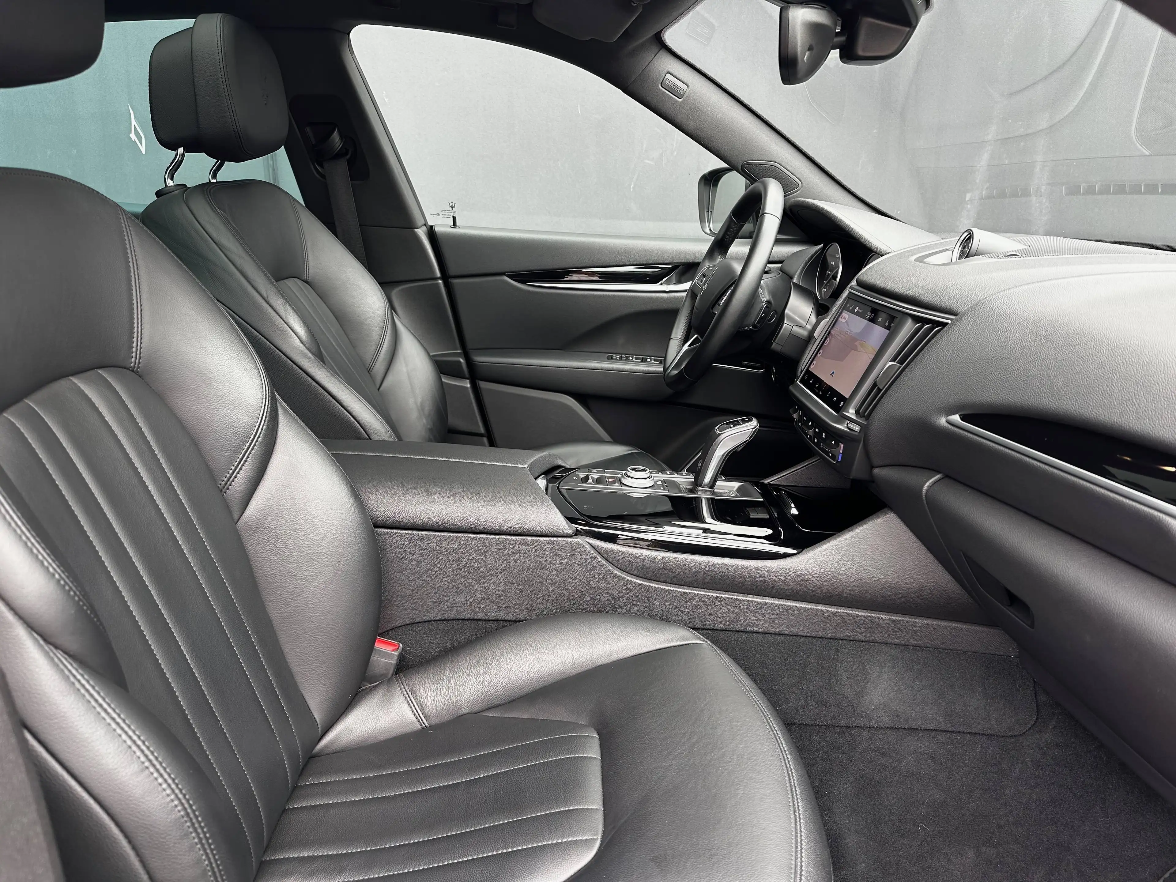 Maserati Levante Levante 2.0 L4 mHEV GT*LEDER*PANO DAK*MEMORY*LUCHTVERING* — photo 10