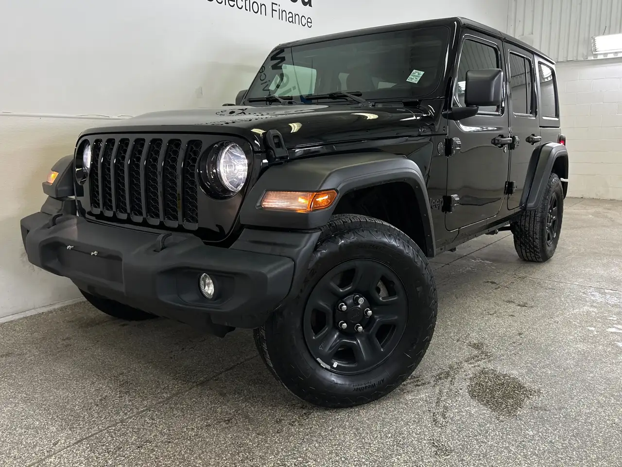 Jeep Wrangler снимка Jeep Wrangler