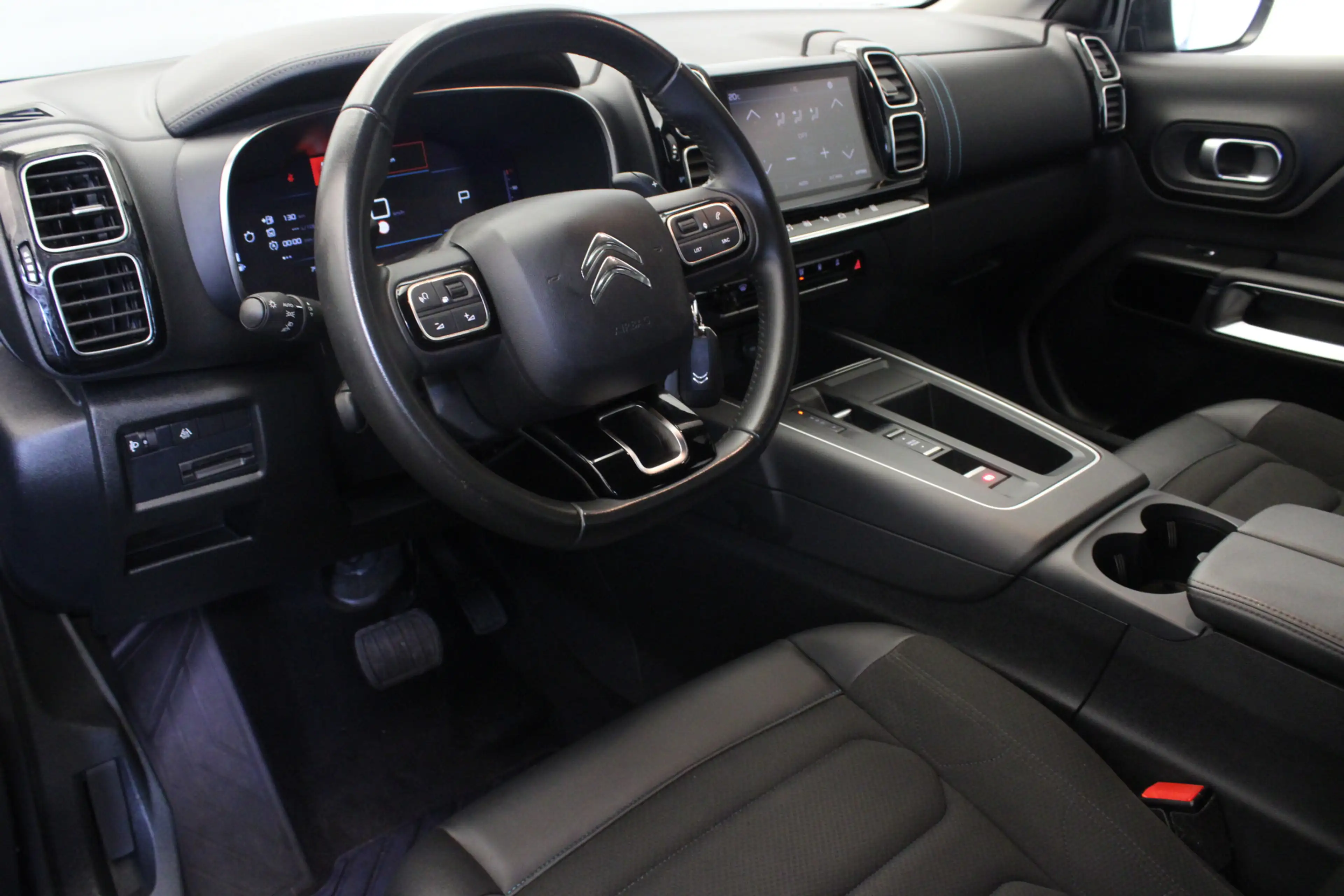 Citroen C5 Aircross 1.2 PureTech Feel — photo 9