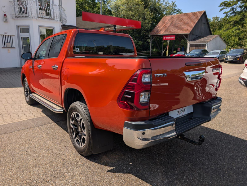 Toyota Hilux 2.8 Double Cab AHK Rollo Navi SHZ LED Kamera — photo 4