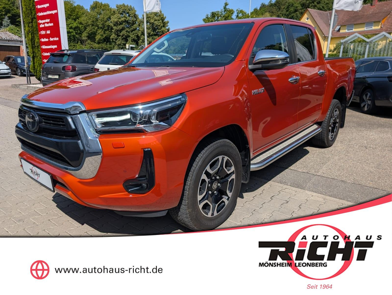 Toyota Hilux 2.8 Double Cab AHK Rollo Navi SHZ LED Kamera