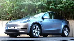 Tesla Model Y Long Range RWD, Autopilot 3 ,19" LM; Premium Sound, Neuwertig
