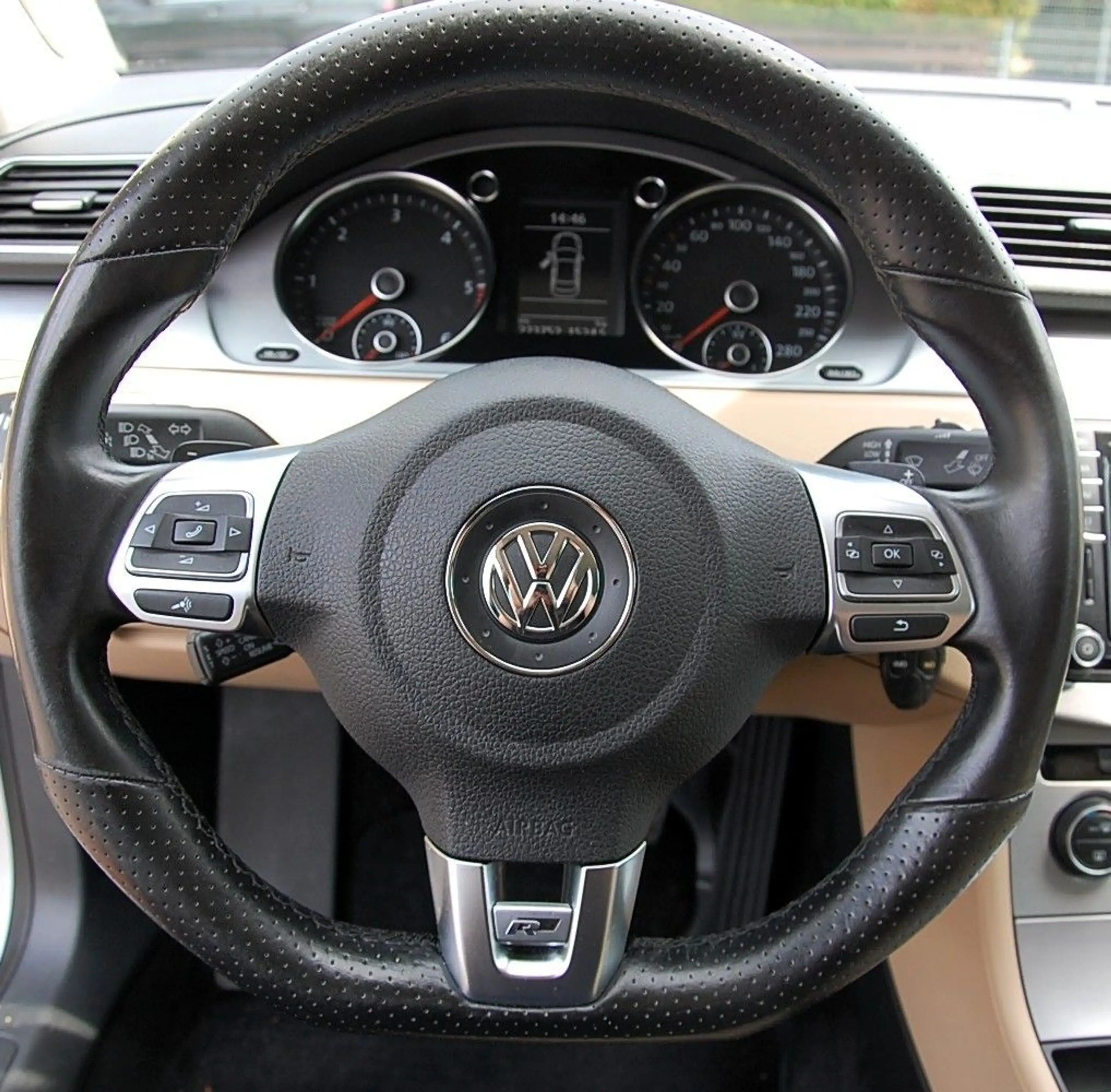 Volkswagen CC 2.0 TDI BlueMotion R line ACC Standhzg — photo 9