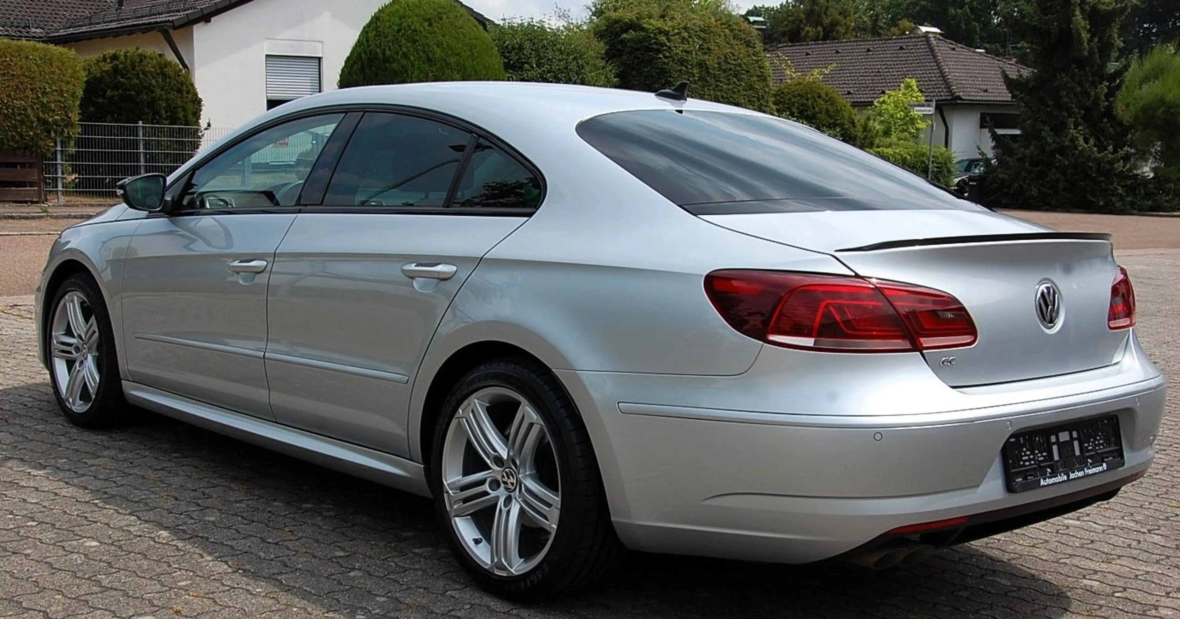 Volkswagen CC 2.0 TDI BlueMotion R line ACC Standhzg — photo 2