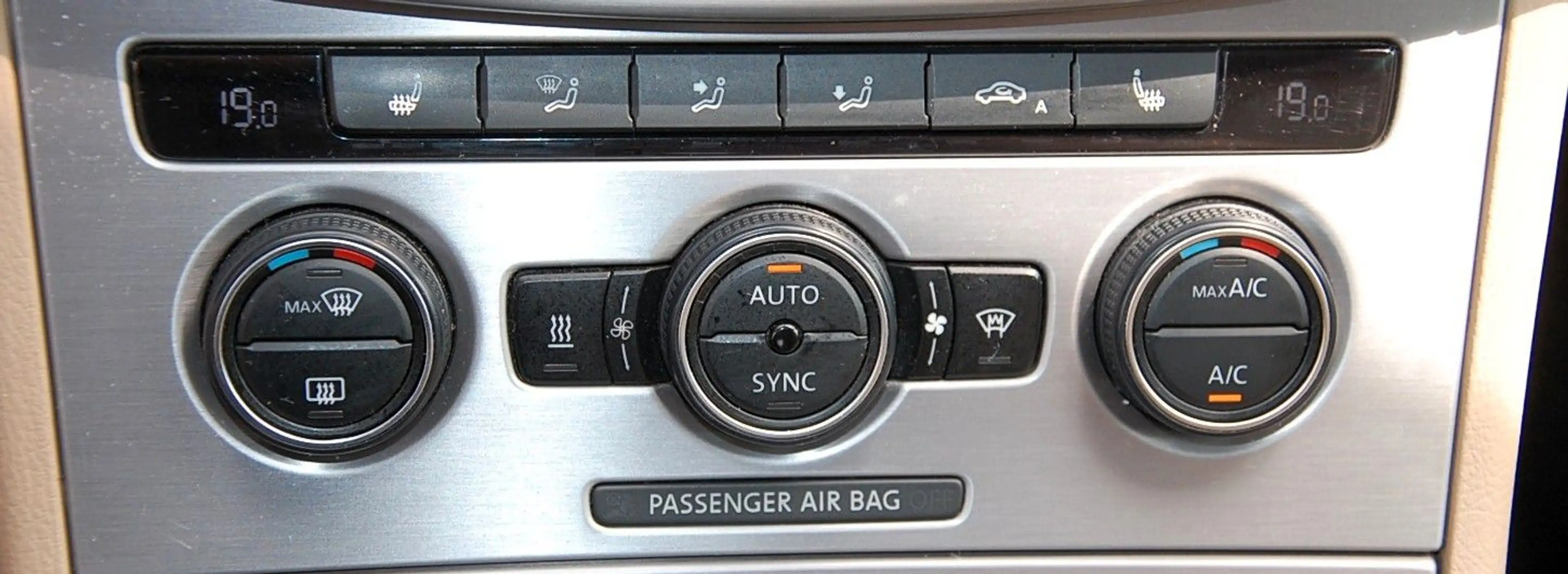 Volkswagen CC 2.0 TDI BlueMotion R line ACC Standhzg — photo 13