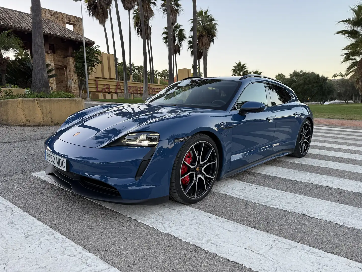 Porsche Taycan 4S Sport Turismo Azul - 2