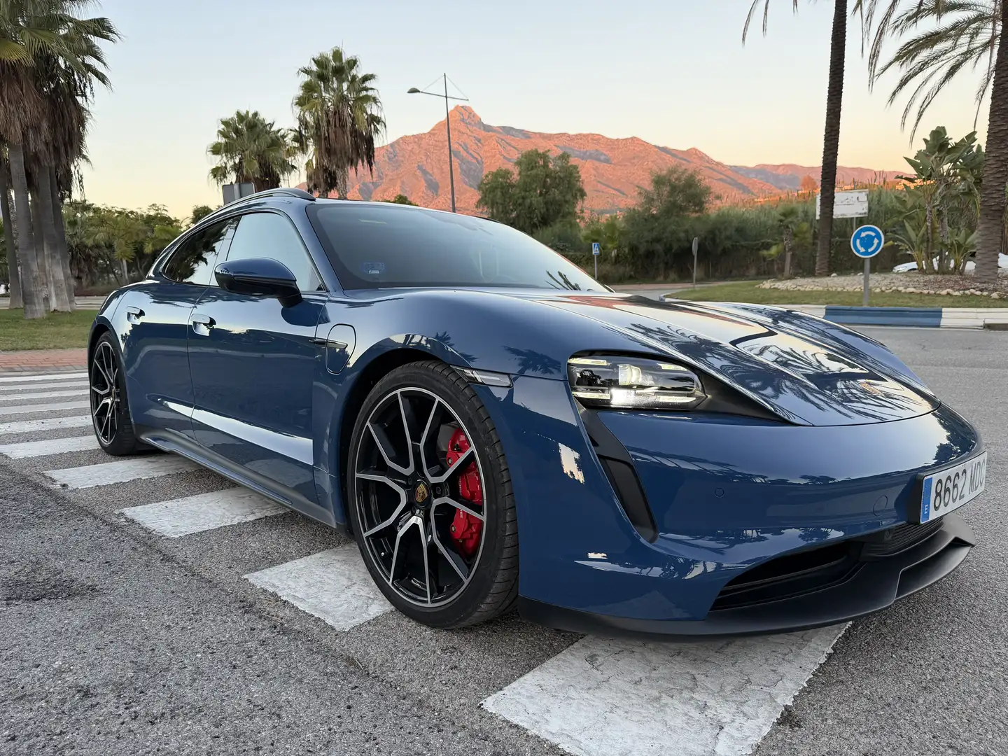Porsche Taycan 4S Sport Turismo Azul - 1