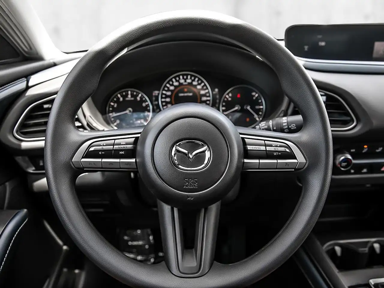 Mazda CX-30 снимка Mazda CX-30