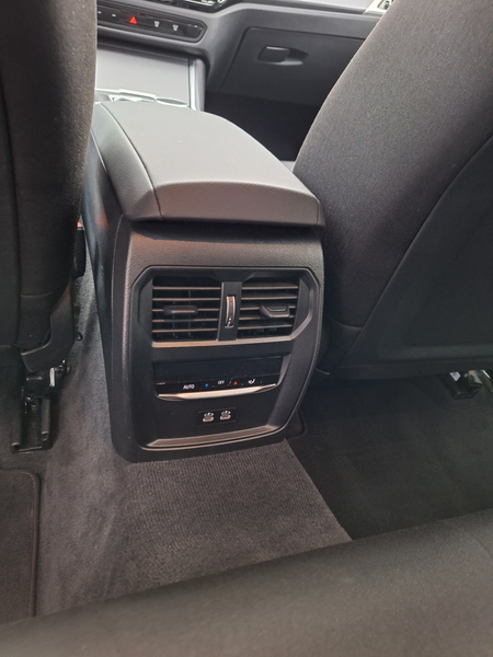 BMW 318 Touring 360 Kamera Headup El. Heckklappe SHG — photo 20