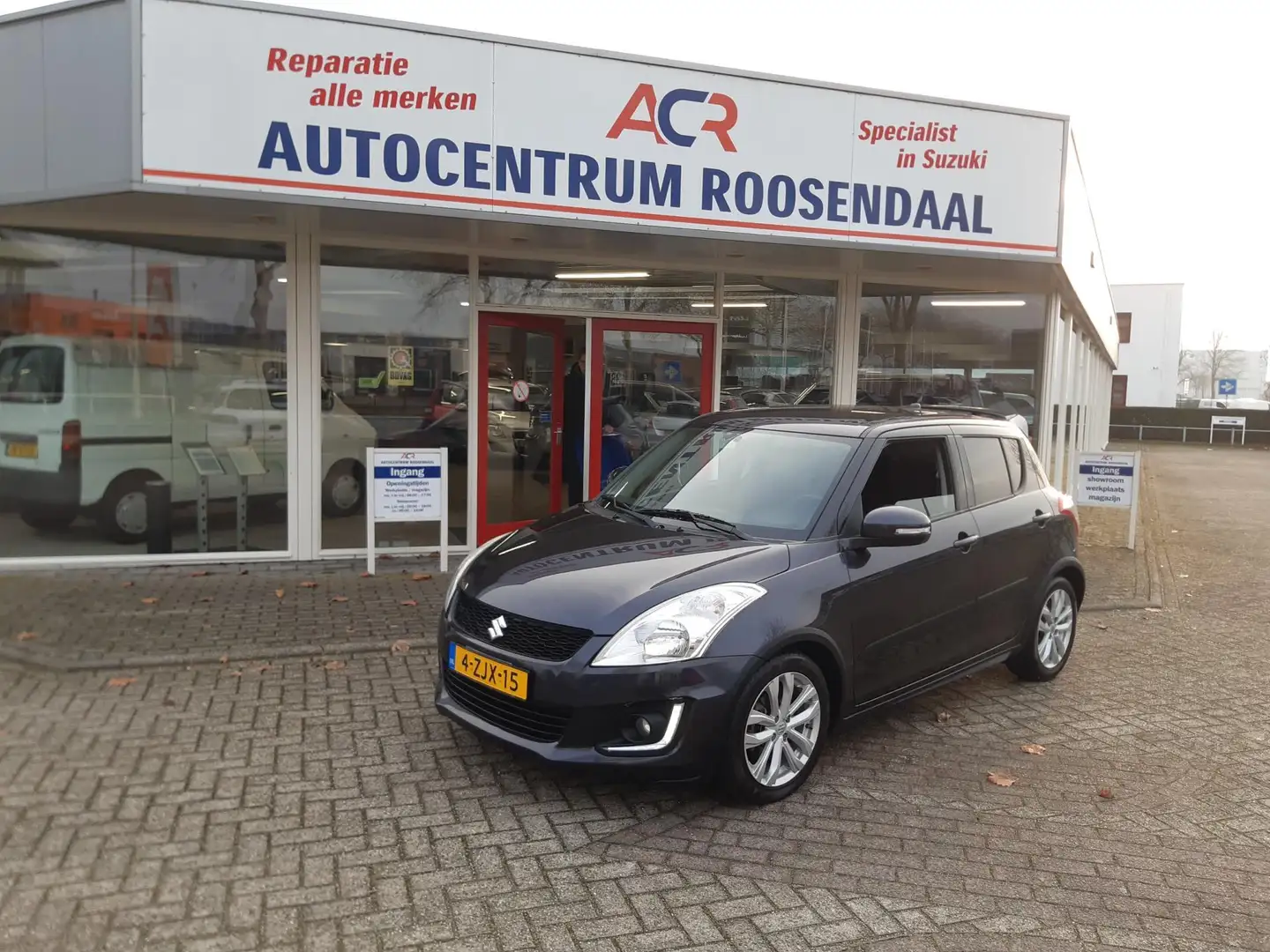 Suzuki Swift 1.2 Exclusive EASSS cruise control/ climate contro Grau - 1
