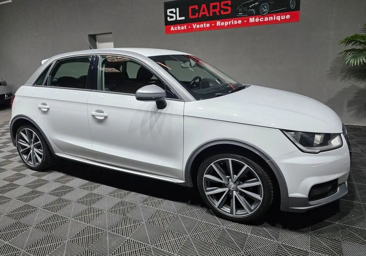 Audi A1 1.0 TFSI 95ch Ultra Style Ã partir de 1