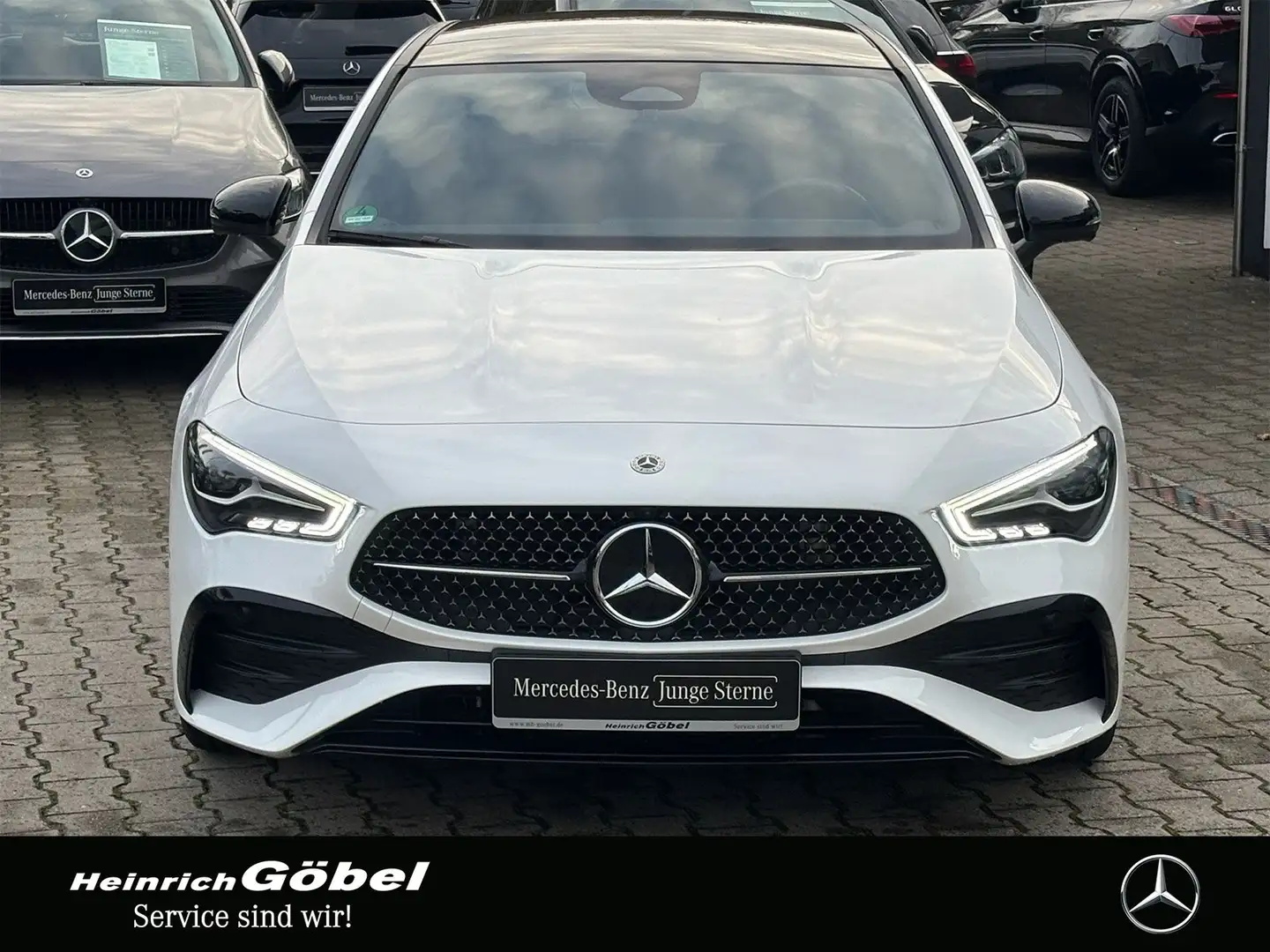 Mercedes-Benz CLA 200 AMG*PANO*DISTRONIC*360°KAMERA*AMBIENTEBE Weiß - 2