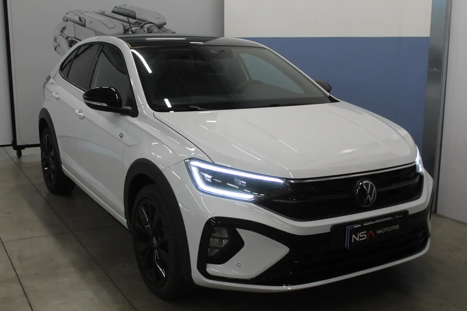 Volkswagen Taigo Taigo 1.0 tsi R-Line 115cv dsg Bianco - 1