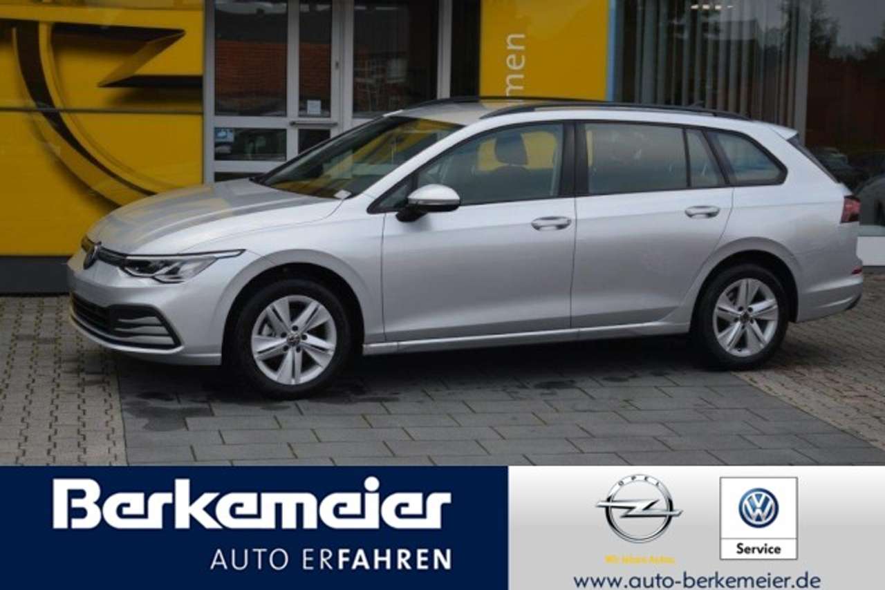 Volkswagen Golf Variant 2024 — Life 1.0eTSI/DSGNavi/Kamera/AppConnect
