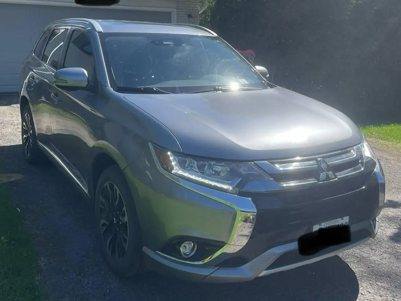 Mitsubishi Outlander снимка Mitsubishi Outlander