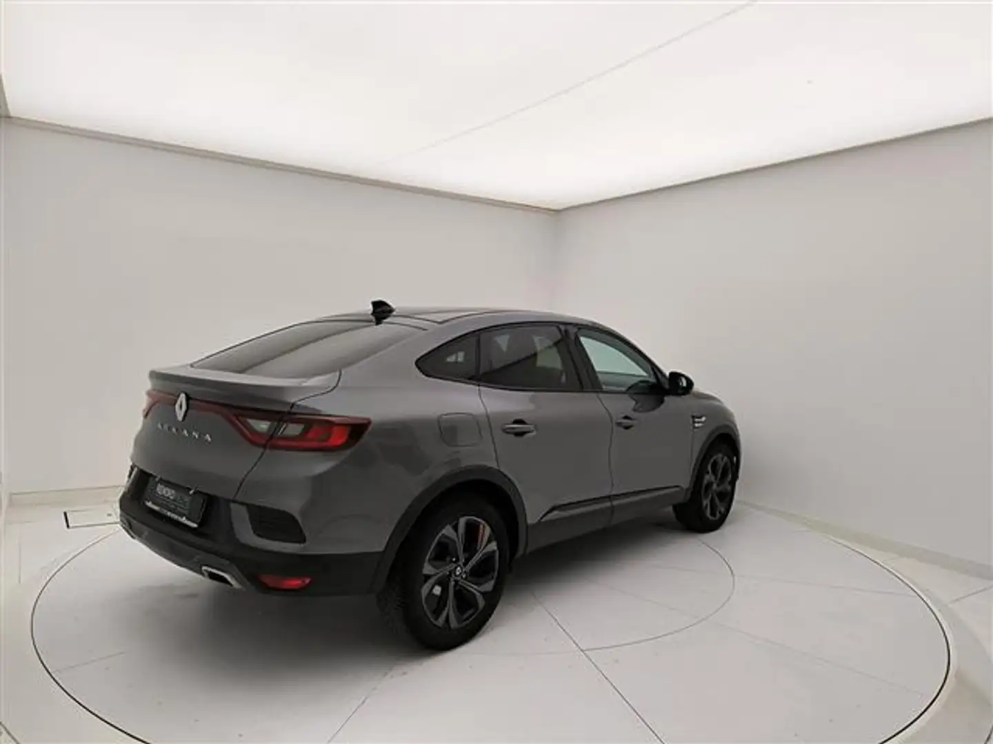 Renault Arkana 1.6 E-Tech full hybrid R.S. Line Fast Track 145cv Gris - 2