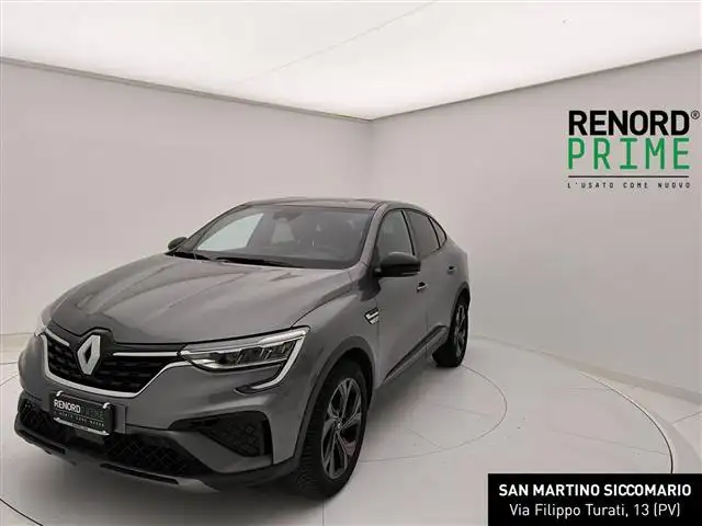 Renault Arkana 1.6 E-Tech full hybrid R.S. Line Fast Track 145cv