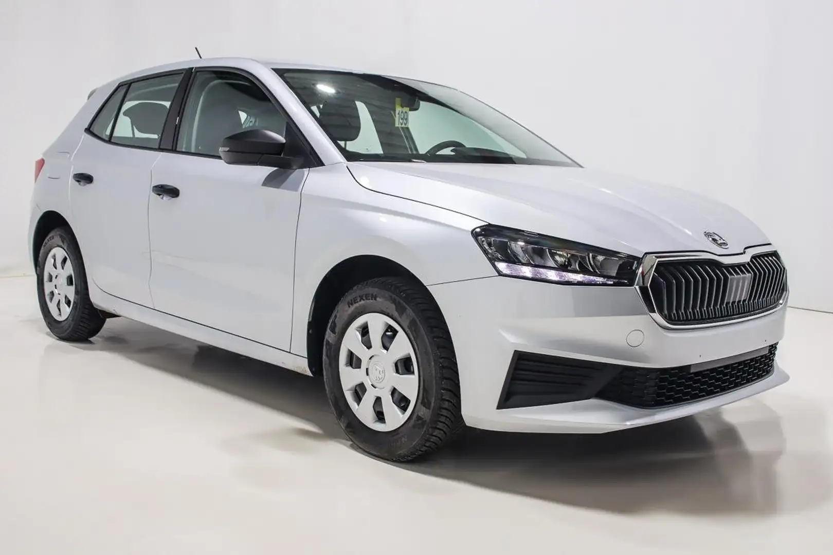 Skoda Fabia Fabia 1.0 MPI Essence Argent - 2