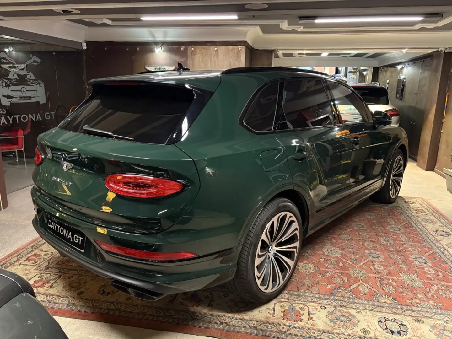 Bentley Bentayga 3.0 Hybrid Azure Vert - 2
