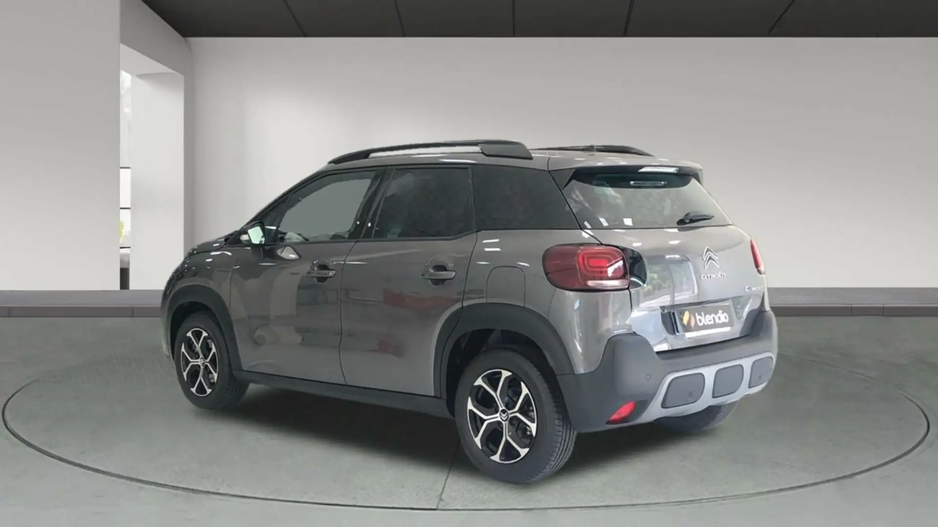 Citroen C3 Aircross 1.2 PURETECH 81KW PLUS 110CV 5P Gris - 2