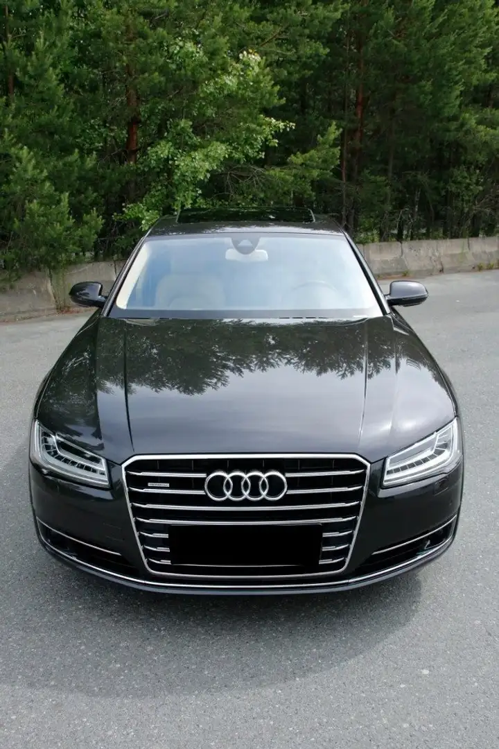 Audi A8 V8 4.0 TFSI 435 - 2