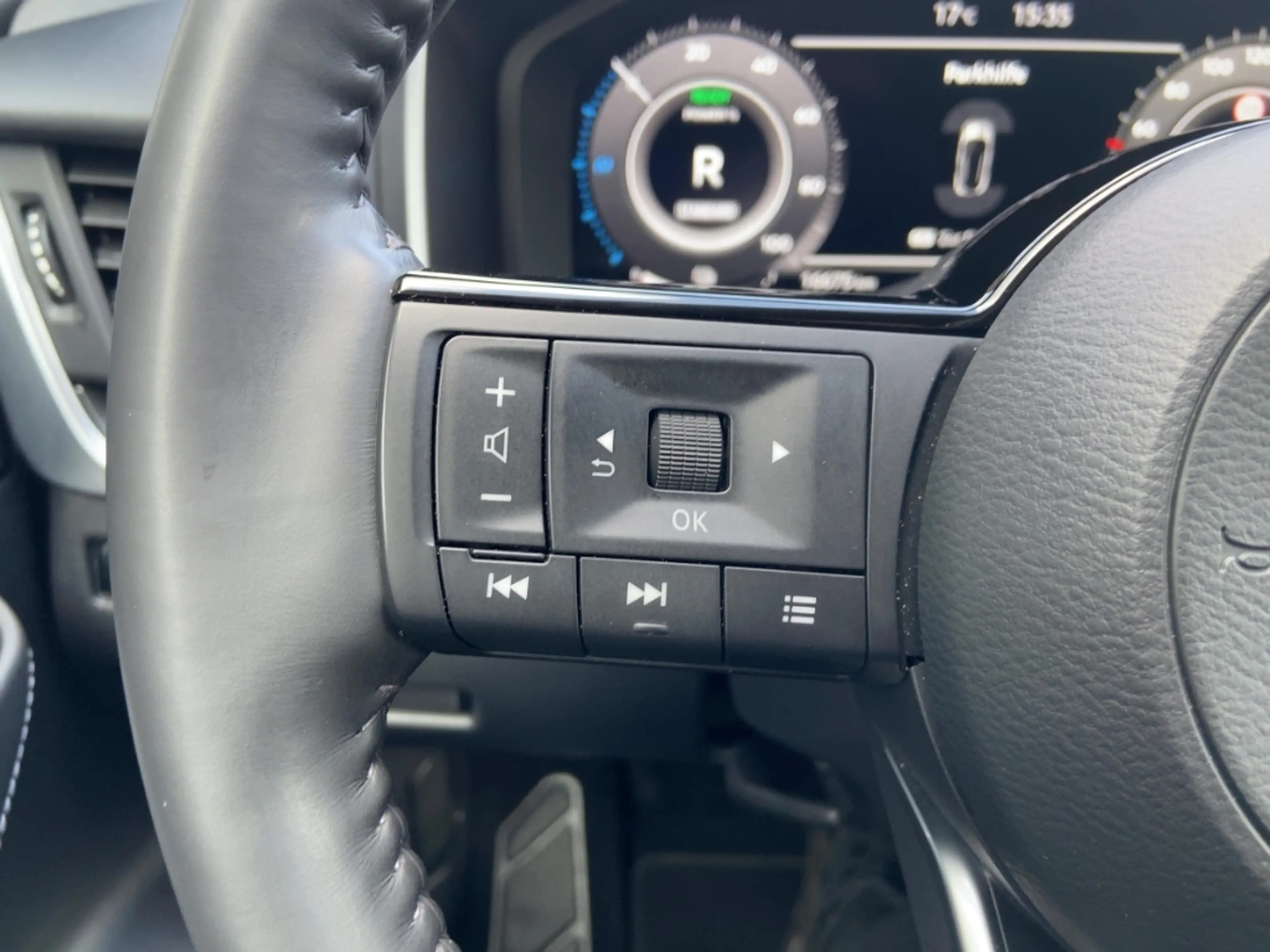 Nissan Qashqai N-CONNECTA 190PS Autom. Winter/PGD/HUD/360°/ e-POW — photo 10