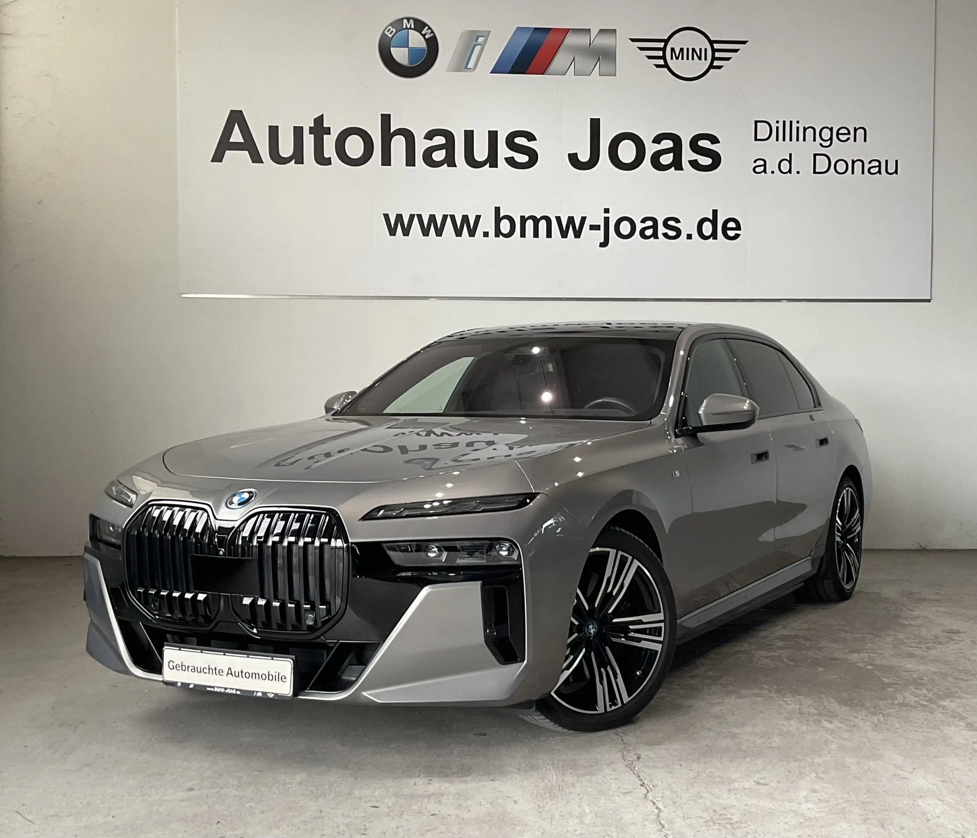 BMW i7 xDrive60 |Automatiktüren |Bowers&Wilkins |Head-Up