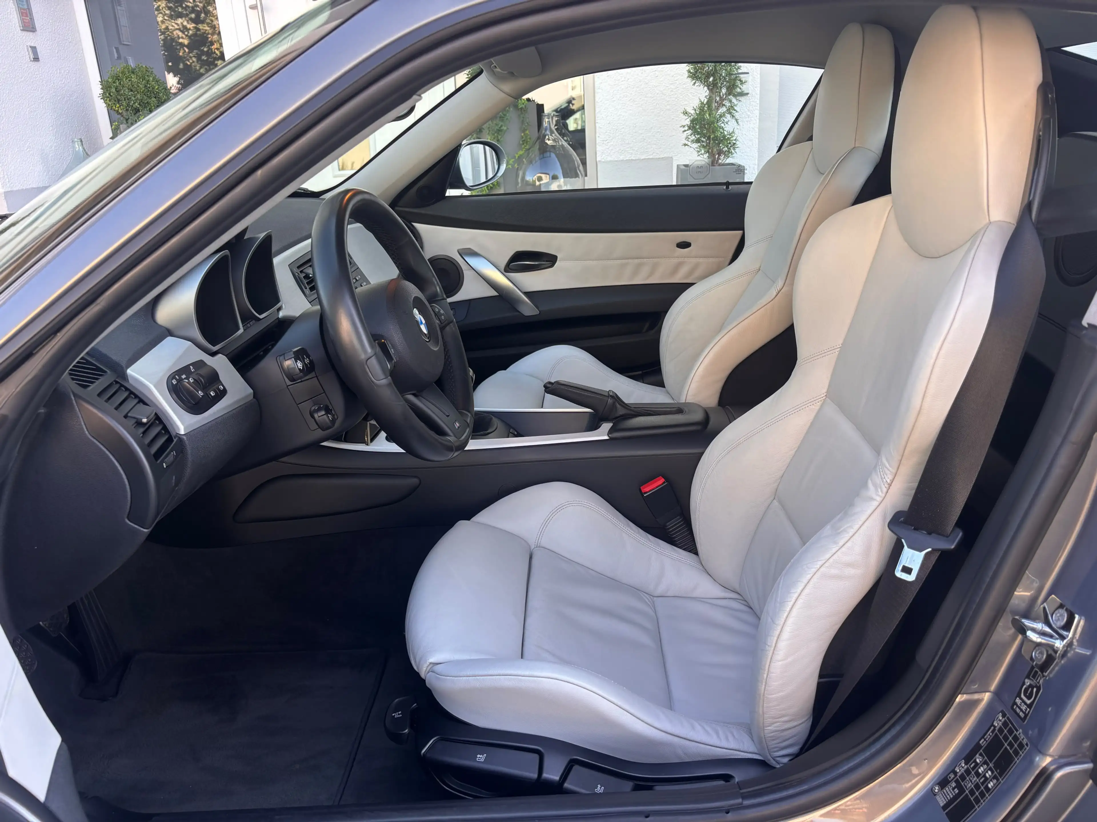BMW Z4 3.0si Coupe Schalter|M Sport|TOP ZUSTAND! 19 — photo 9