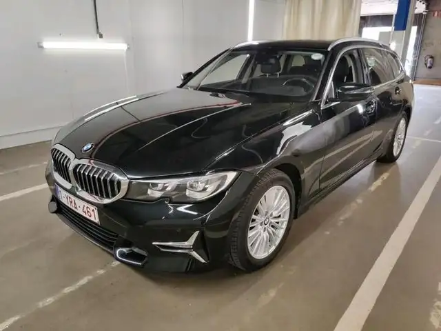 BMW 318 d Touring*LED*LEDER*Netto-13000€