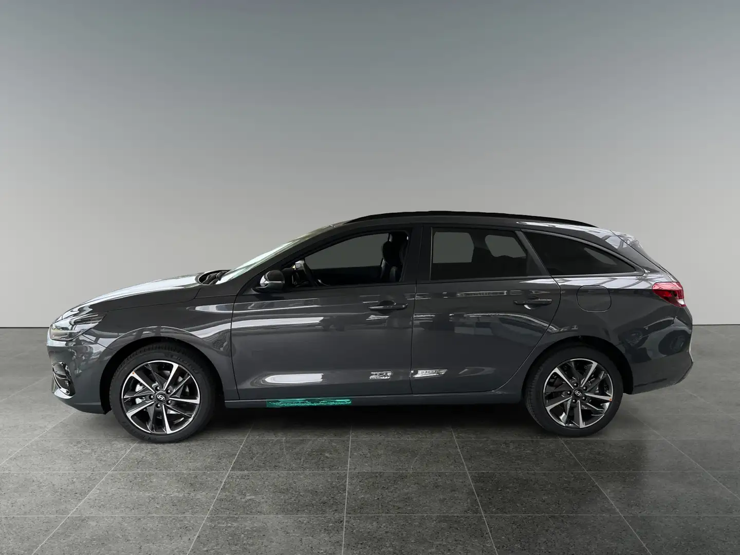 Hyundai i30 Kombi - PD GO Plus 1.5 DPI Aktion Winterräder 50% Gris - 2